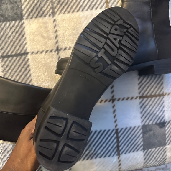 Stuart Weitzman - Picture 2 of 5